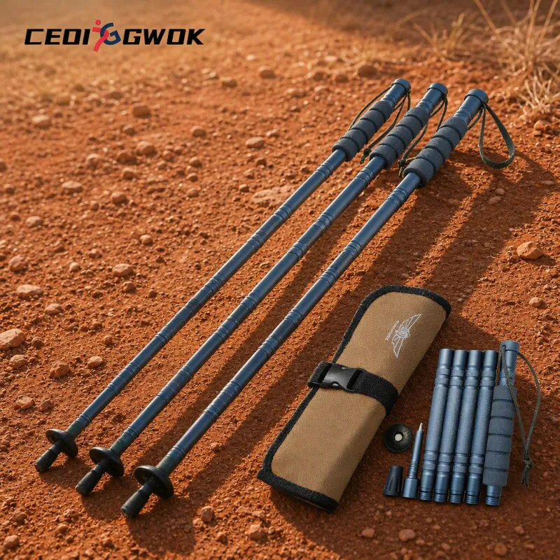 Trekking Pole Carbon - CEOI GWOK製、耐久性に優れた折りたたみ式アルミ製トレッキングポール。軽量で、ハイキングやキャンプに最適なアウトドア用ウォーキングステッキ。