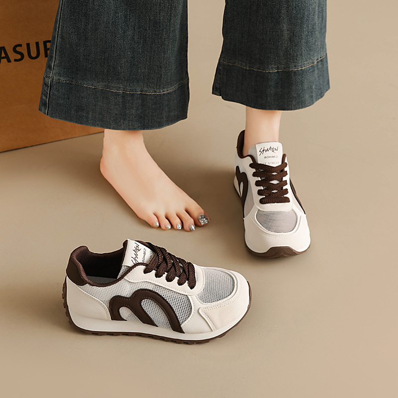 レディースサマーメッシュランニングシューズ2026通気性抜群 - Running Shoes Women のレビューと価格