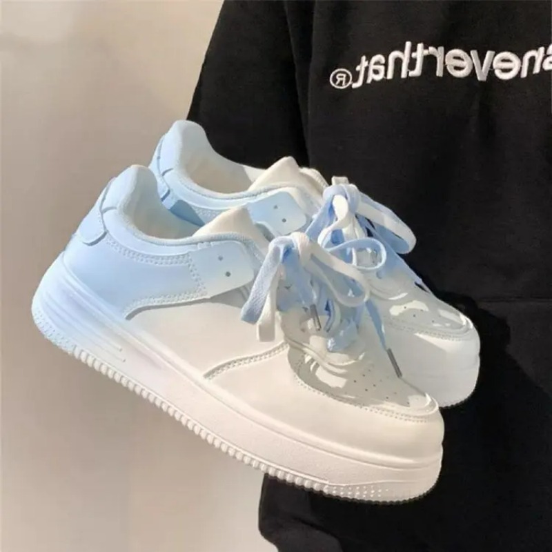新作レディースグラデーションホワイトスニーカー 春秋新作 フ - Running Shoes Women のレビューと価格
